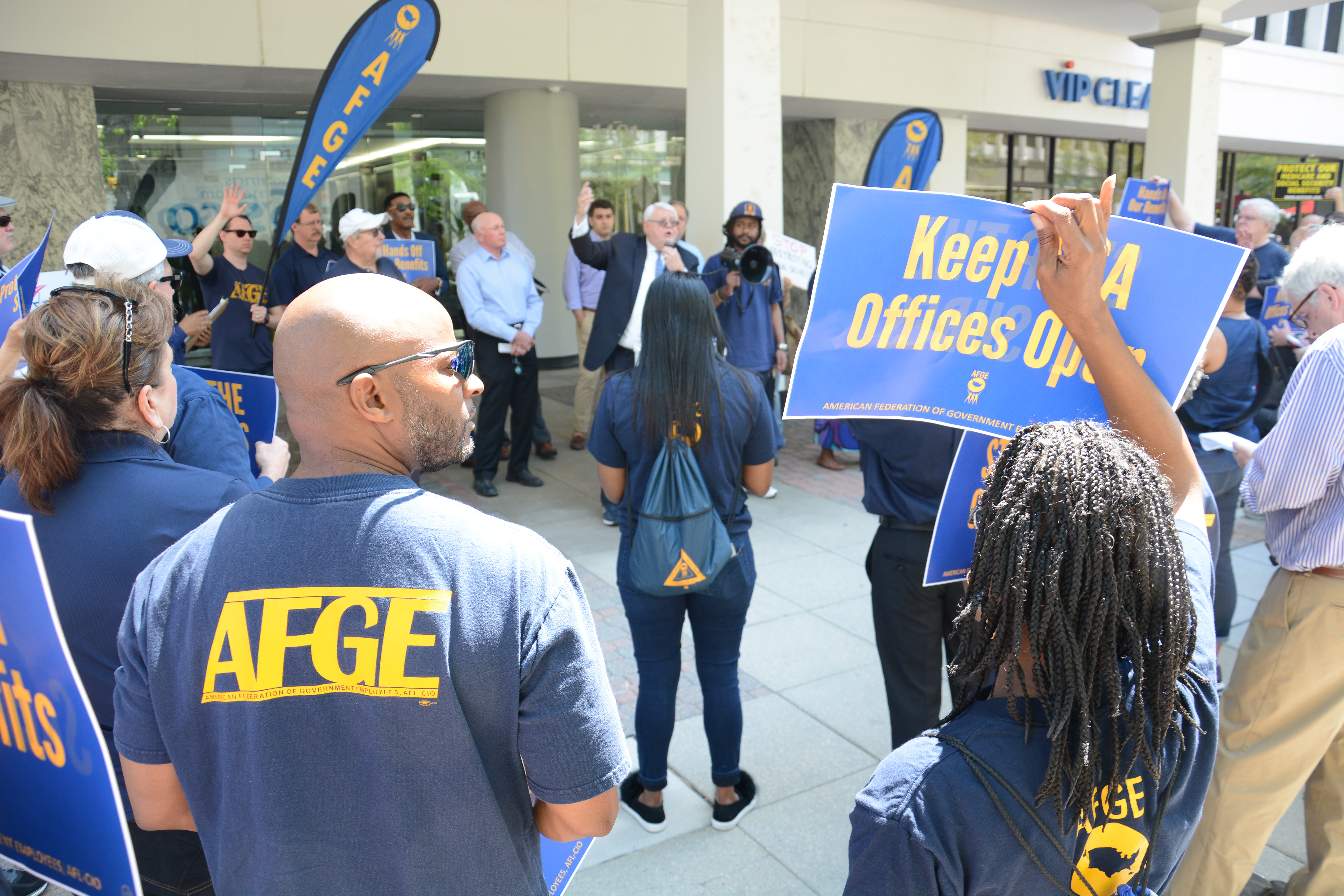 arlington rally for social security office 2